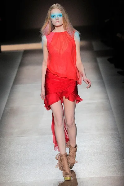 Look 34